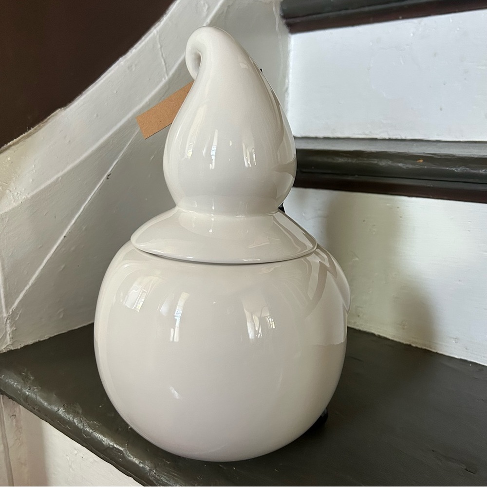 Johanna Parker Large Ghost Cookie Jar - Picture 6 of 12